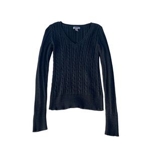 Arizona Jean Co V-neck Cable Knit Sweater